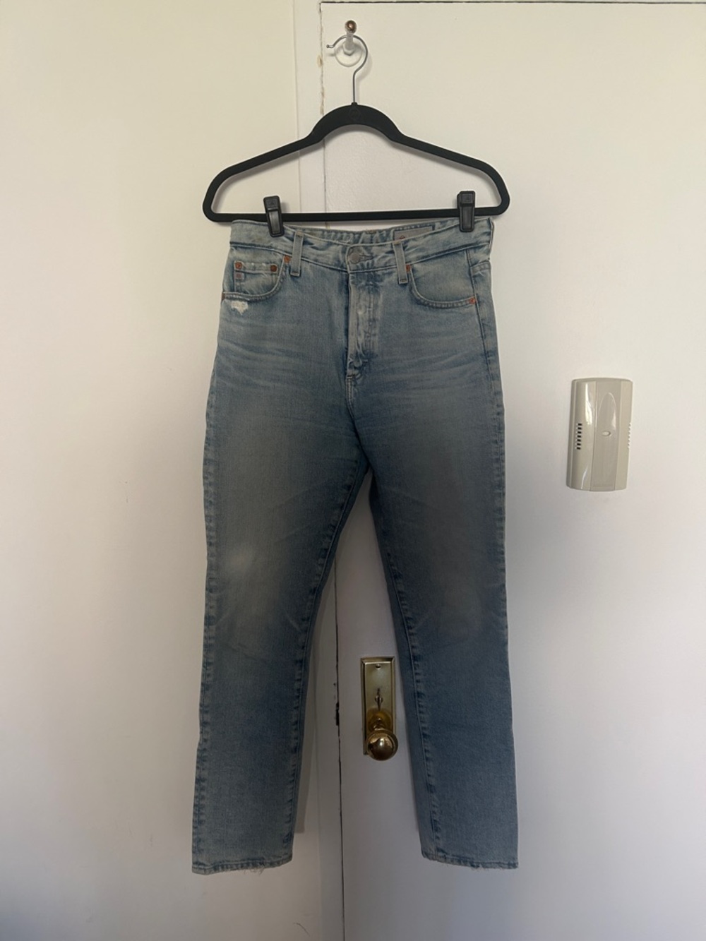 AG Women’s Light Blue Fit High Rise Slim Jeans Size 28